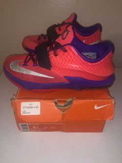 KD Size 6 Pink/Purple