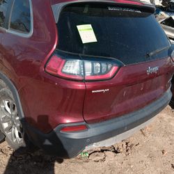 2019 Jeep Cherokee Parts 