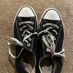 Black Converse Size 4