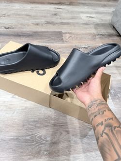 Onyx Yeezy Slides