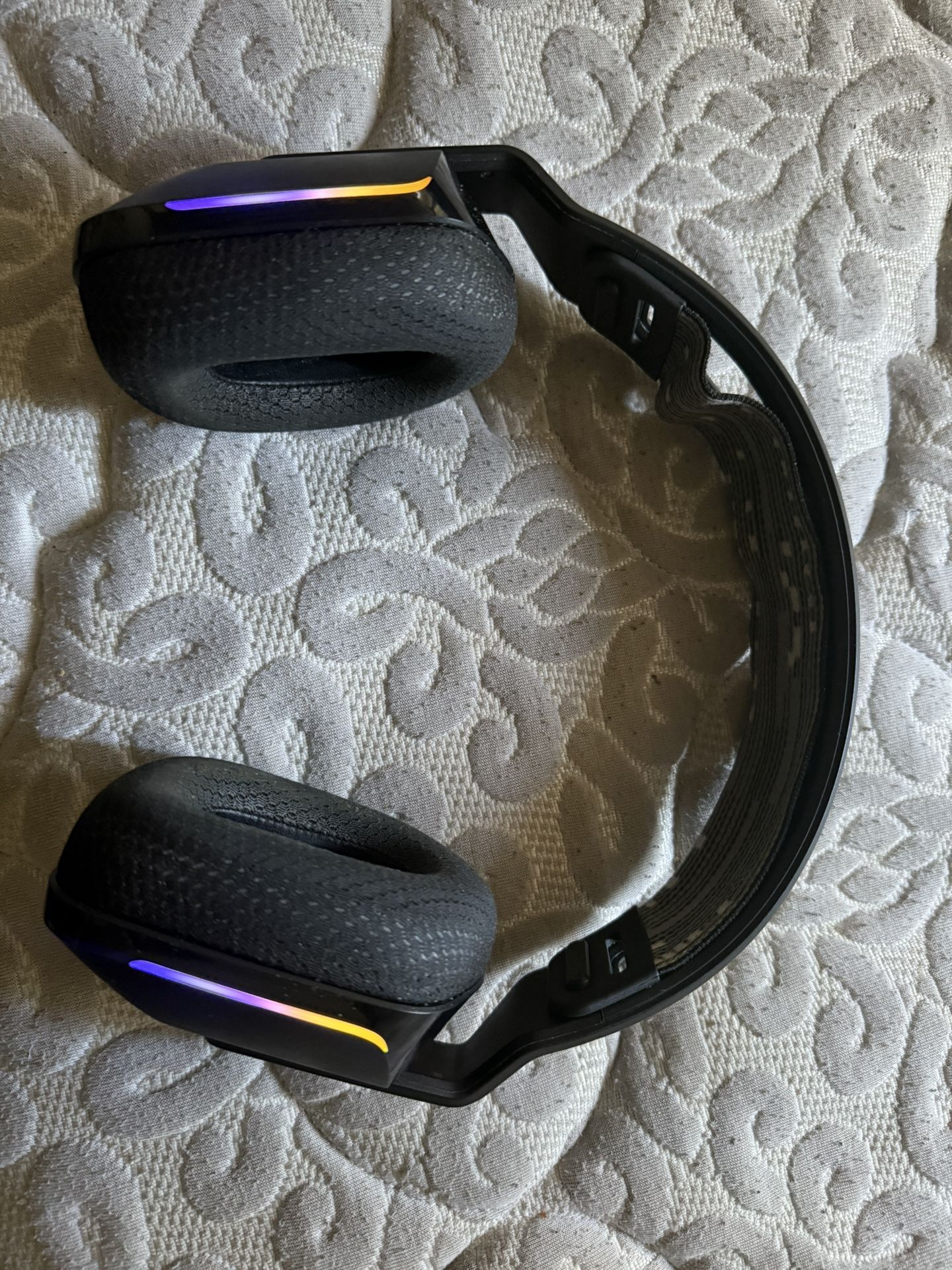 Headphone Gaming Logitech G733
