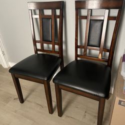 2 Dining Chairs
