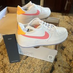 Nike Air Force 1 Low White Pink Orange Swoosh Size 6Y Women’s New With Box