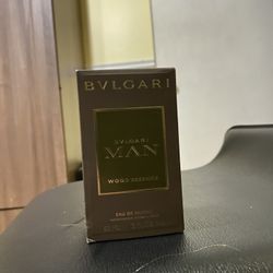 Bvlgari Wood Essence!!!!