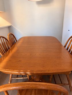 Oak Dining Table with 6 Chairs