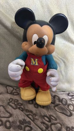 Vintage party time Mickey Mouse
