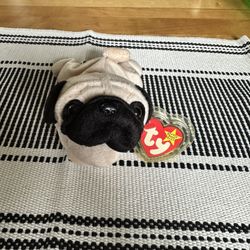 Ty Beanie Baby Pugsley