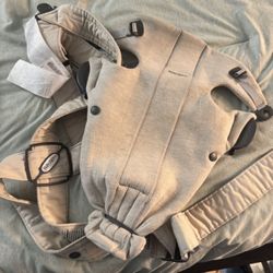 Baby Bjorn Carrier 