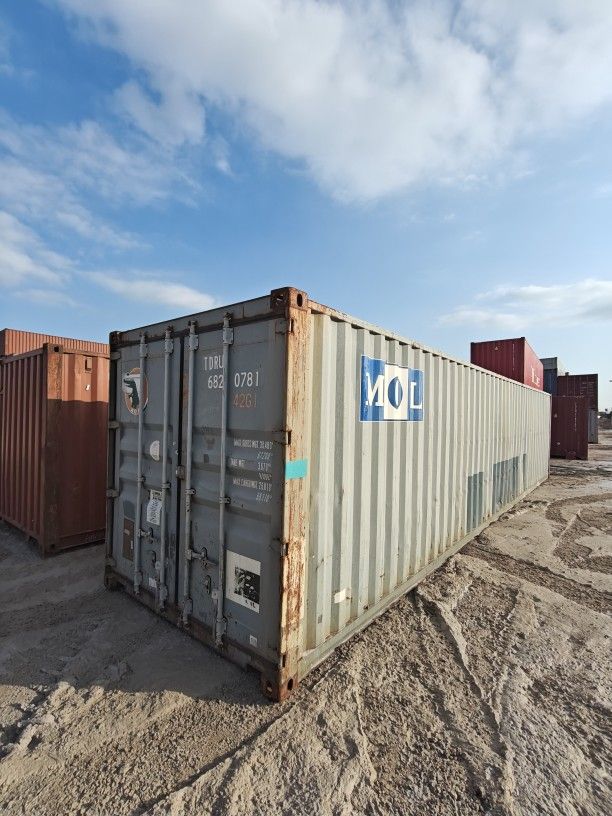 40ft Wind & Water Tight Shipping Containers For Sale 