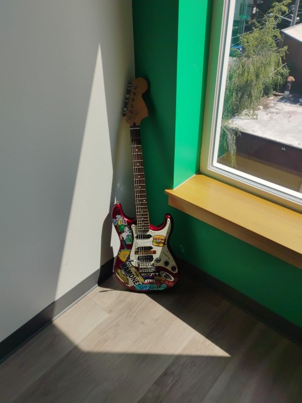 Electric Guitar ๐ธ