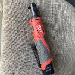 Milwaukee 3/8 ratchet