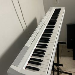 Yamaha P115 88-Key Weighted Action Digital Piano White