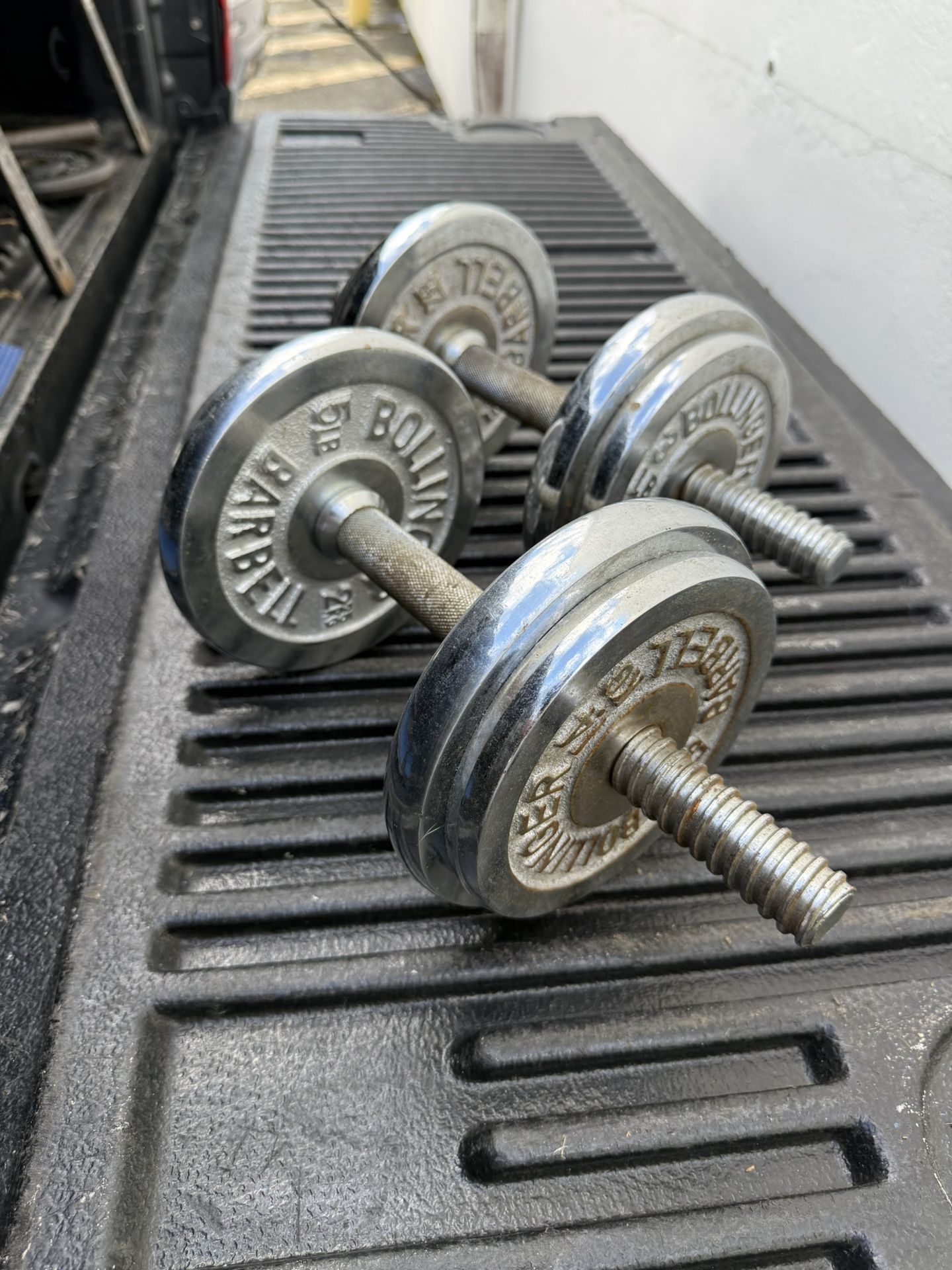 Awesome Set Of Adjustable Chrome Dumbbells 