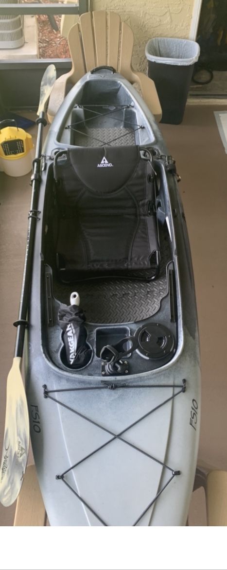 Ascend FS10 fishing kayak with accessories