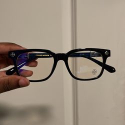 Black and silver chrome heart glasses