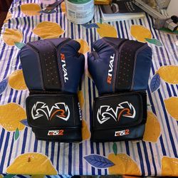 Rival RB10 Intelli-shock Bag Gloves Extra Large XL Pro Leather Blue Black 14oz 