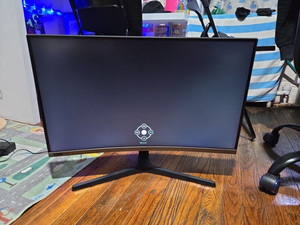 SAMSUNG 27-Inch CRG5 240Hz Curved Gaming Monitor (LC27RG50FQNXZA)