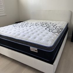 King Size Mattress Pillow Top 12” Thick.    ❇️   Brand New Mattress.   ❇️   Same Day Delivery.   ❇️.    All Sizes Available 