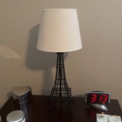 Eiffel Tower Lamp