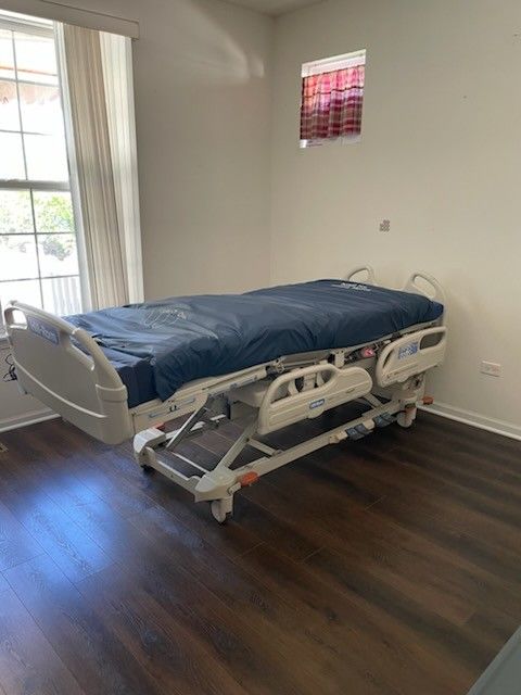 Hospital BED & Wheelchair Recliner!