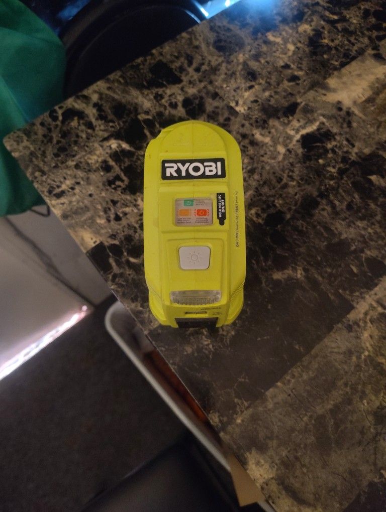 Ryobi 18v Stud Detector 30$