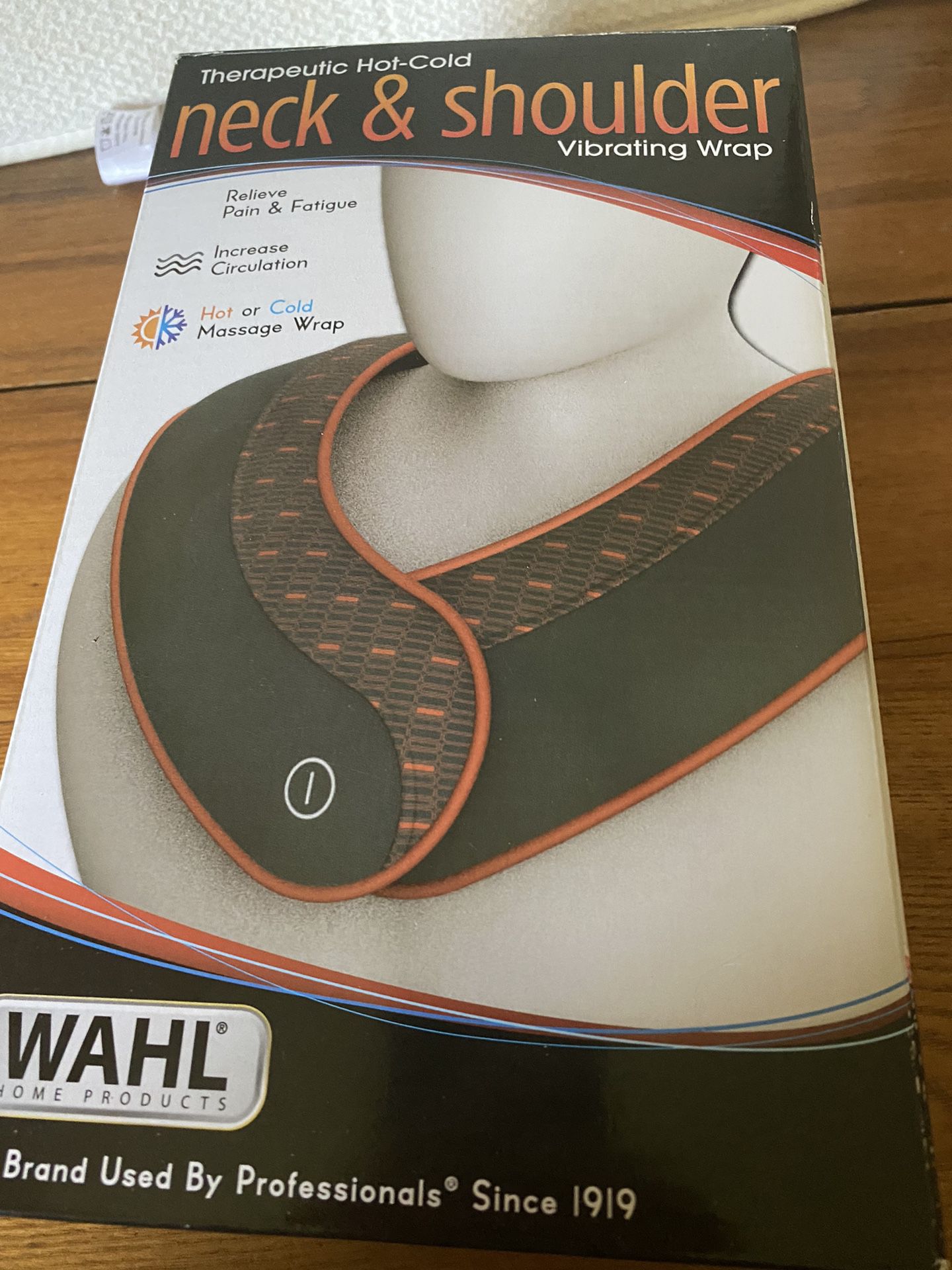 Wahl Neck And Shoulder Messager (Never Used) Sold By Wahl Mistake ! Uses 2AA Batteries Sell For $30.00 Emmaus  Area