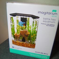 Betta Hexagon Aquarium 2.5-gallon (9.5 L) kit
