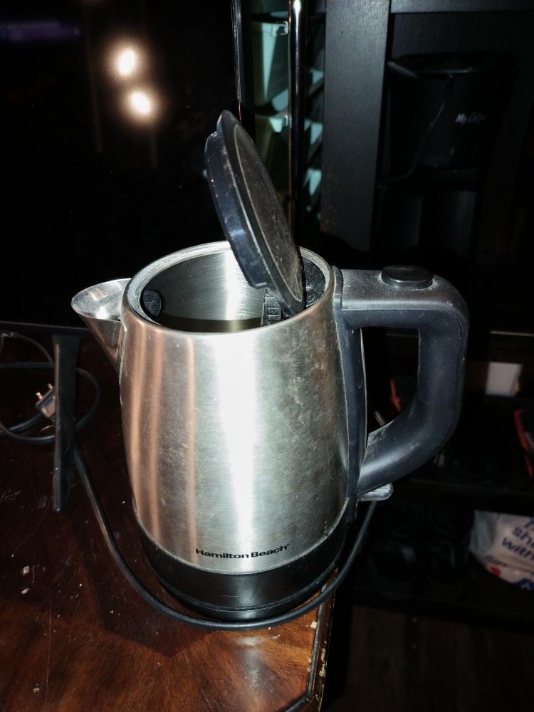Hamilton Beach Electric Kettle
