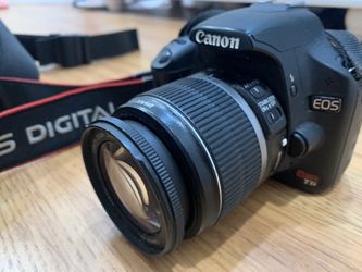 CANON CAMERA, LENS, BAG