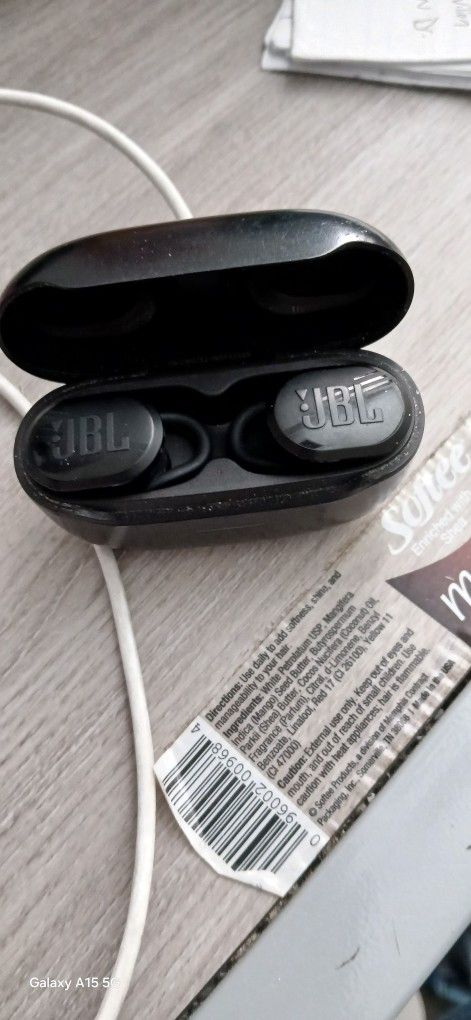 JBL TWS-RACE -2 EARBUDS