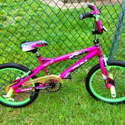 TROUBLE FREE STYLE 20 INCH - 360 DRGREE HANDLEBARS - DUAL HAND BRAKES - NICE