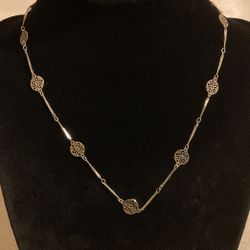 Vintage 14” Silver Round Disk Necklace,by Napier 
