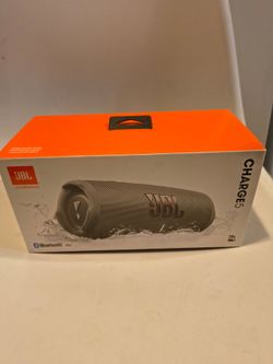 JBL charge 5