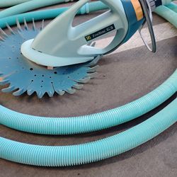  Zodiac Baracuda G3 Advanced Suction Side Automatic Pool Cleaner. 