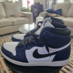 Jordan 1 Retro High ‘Midnight Navy’ Size 11