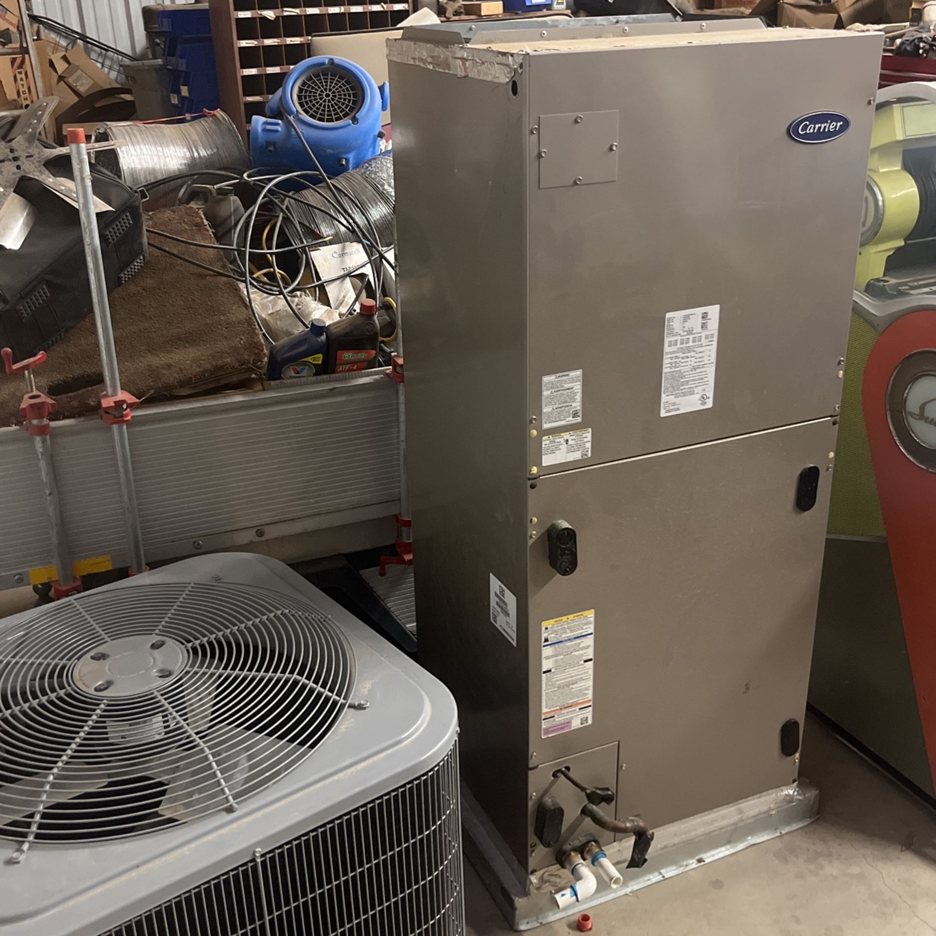 Carrier® Comfort™ - 5 Ton 13 SEER Air Conditioner Condensing Unit And Aluminum Air Handling Unit