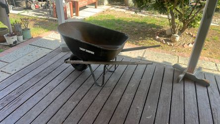 Wheelbarrow