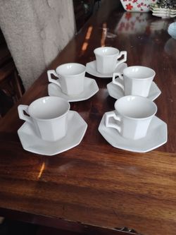 Johnson Brothers heritage white ironstone cup and saucer set of 5