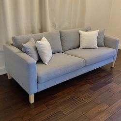 Delivery - MCM Knisa Light Grey KARLSTAD Sofa