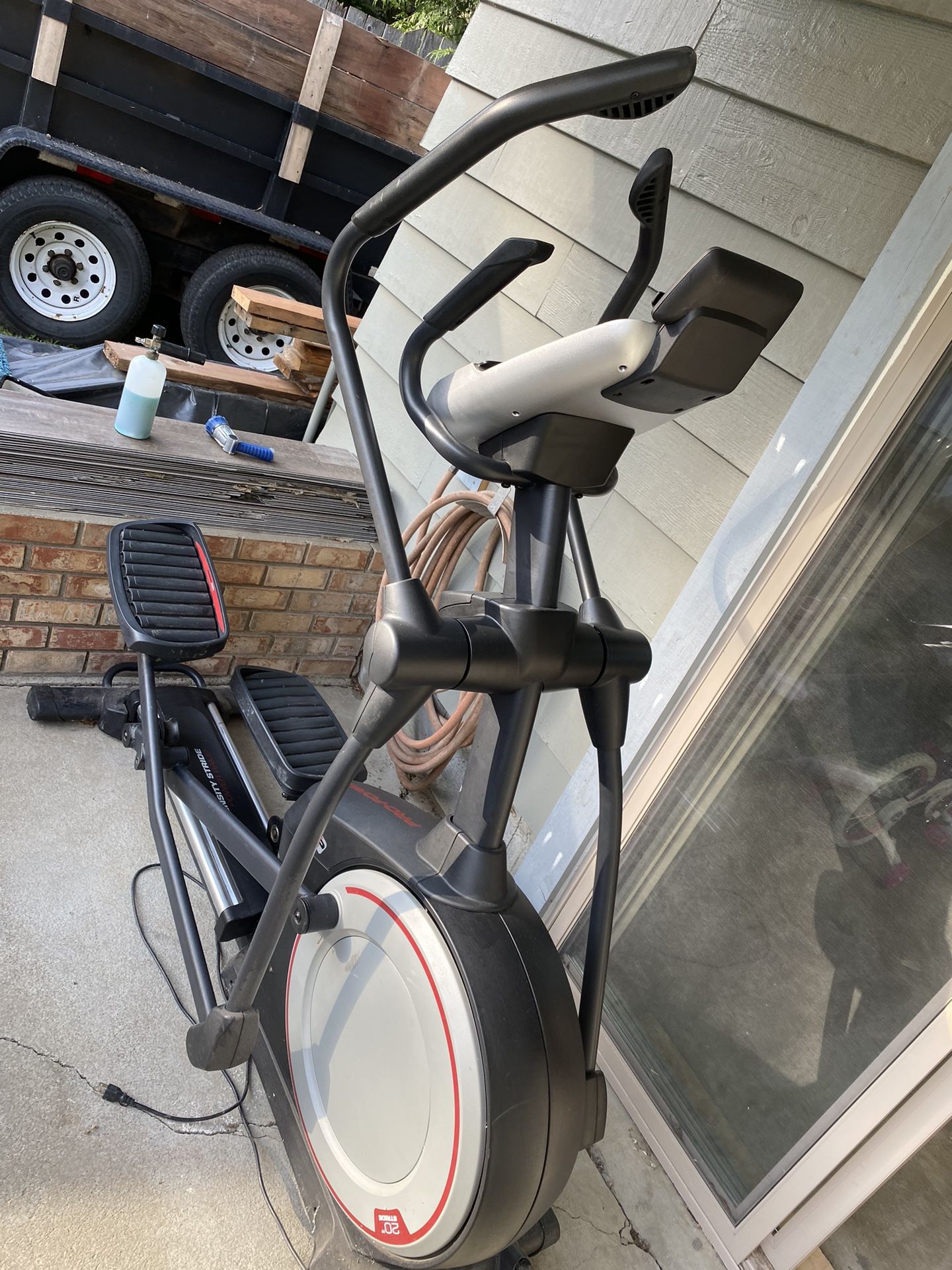 Pro Form Elliptical