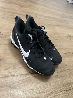 Used Baseball Cleats