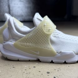 Nike Sock Dart White US 7
