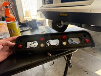 4th gen ram 1500 chase light bracket