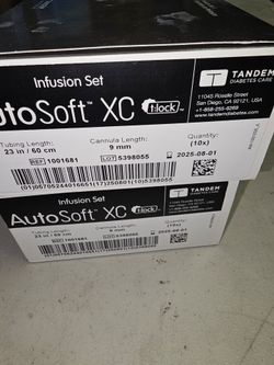 Autosoft xc infusion set lot of 2, exp 8/25
