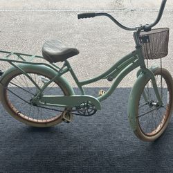 Huffy 26" Nel Lusso Cruiser Bike Women's