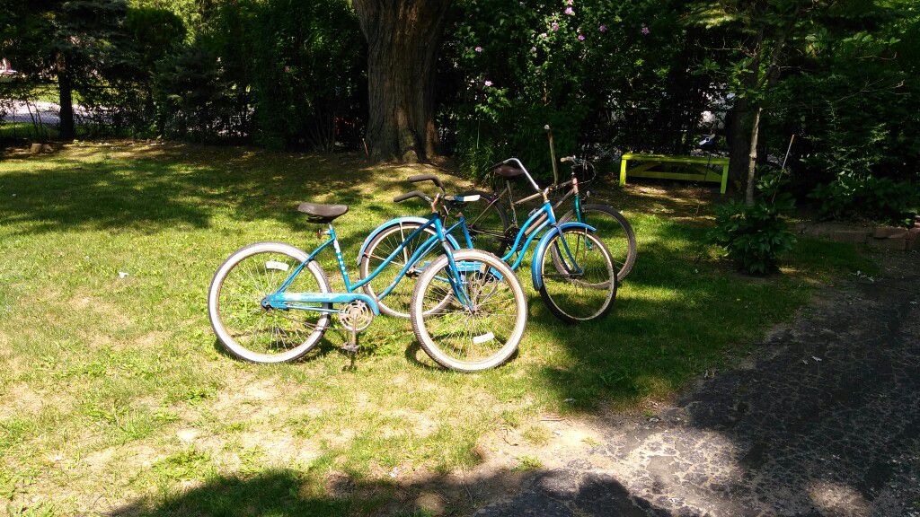3 Classic bicycles All for 75.00 each -3 Bikes
