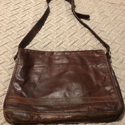 Scaramanga Men’s Vintage Leather Messenger Bag Medium 15” NOS 
