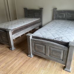 2 Twin Beds And 2 Mattresses 