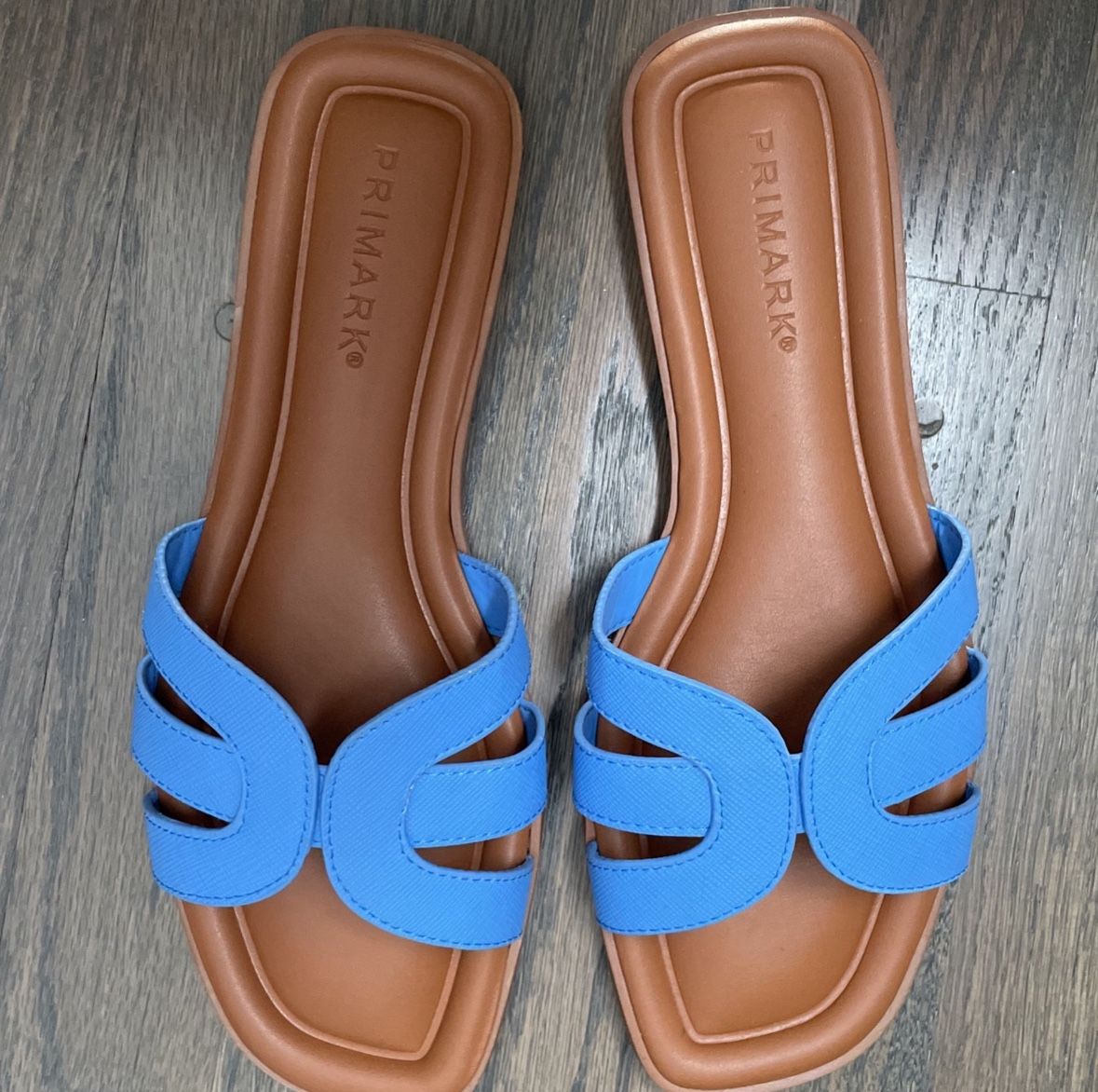 Women’s sandals