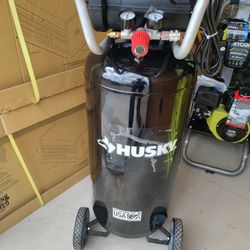 New Husky 20 Ga.   Oil Free Portable Vertical Electric Air Compressor 